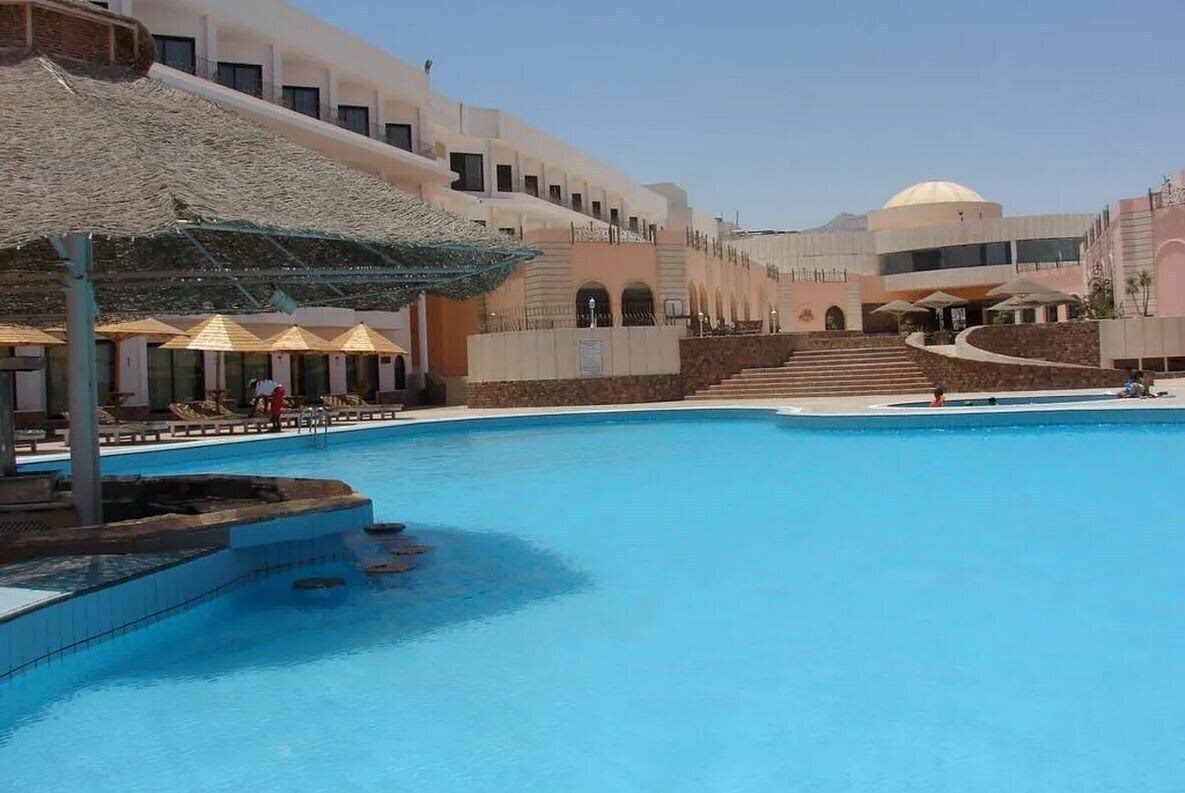 Апартаменти Zaafarana Hotel 4*